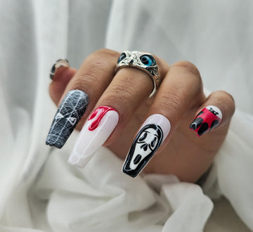 Artistic & Theme