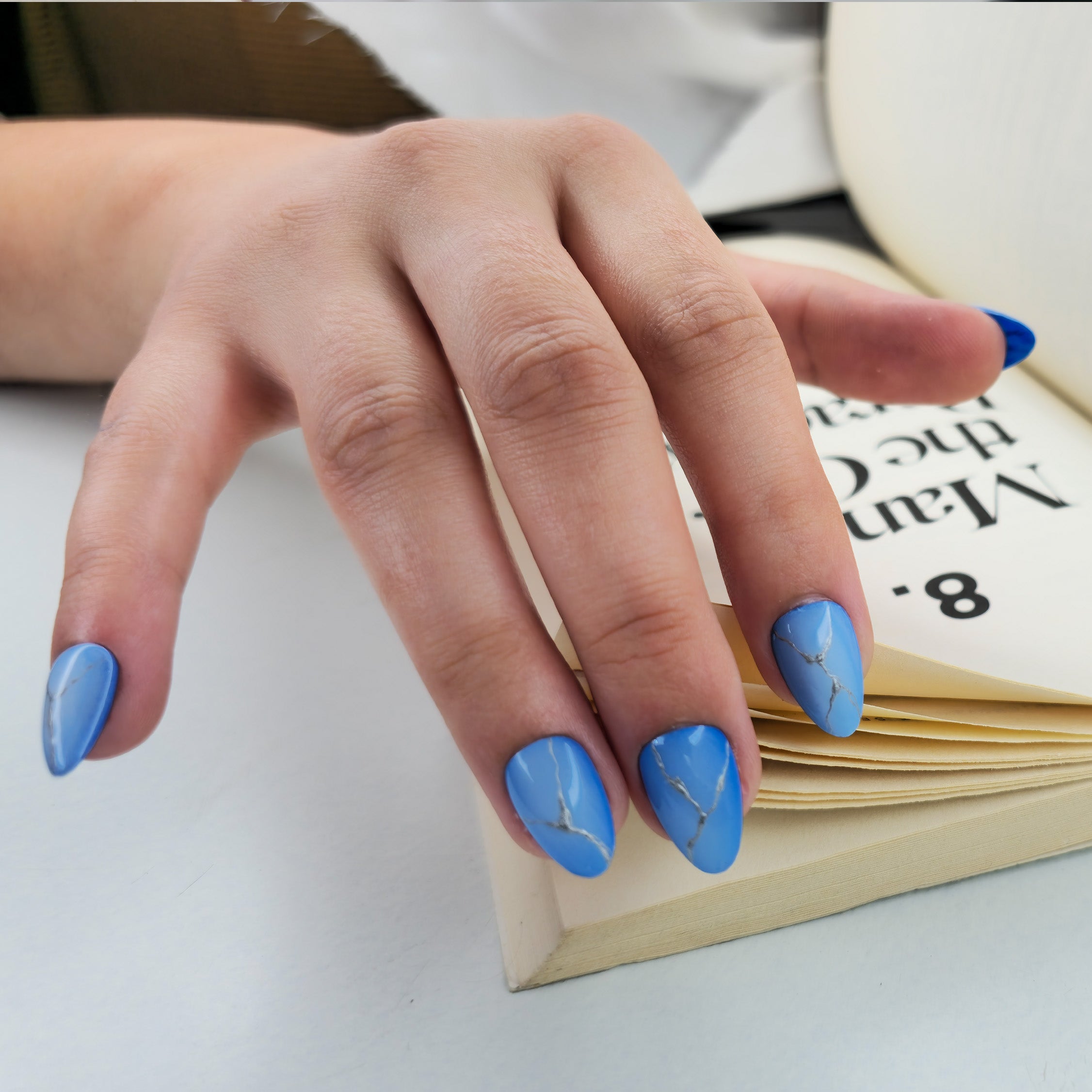 Electric sky Luxury Nail