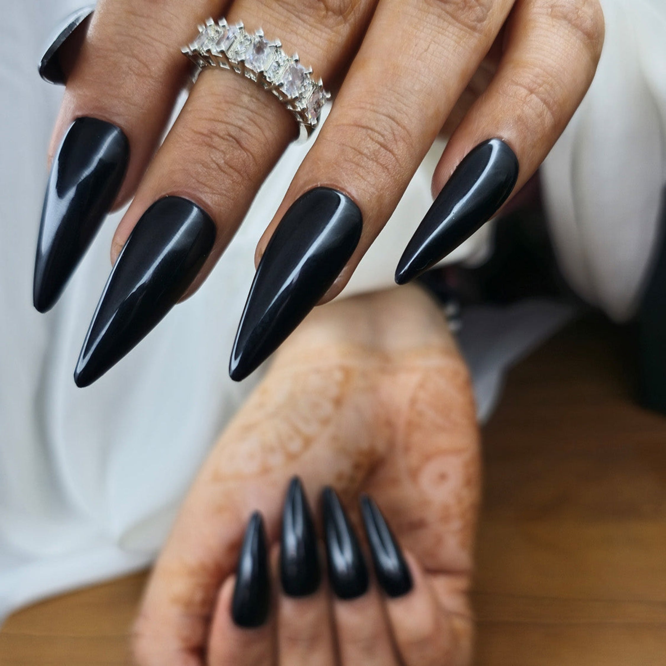 Midnight Stiletto