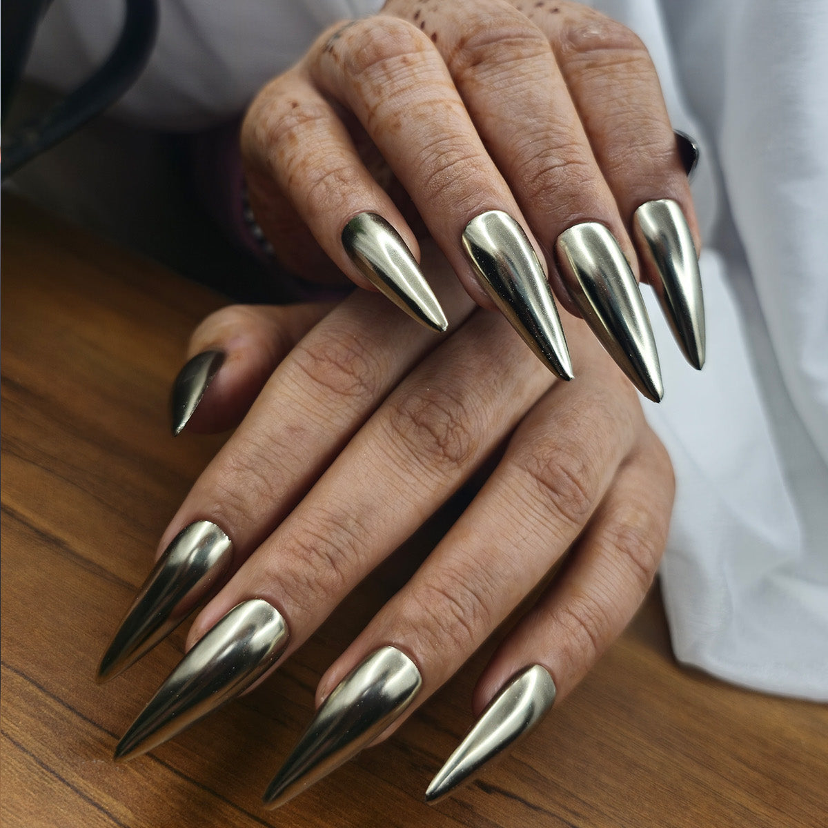 Metallic Claw