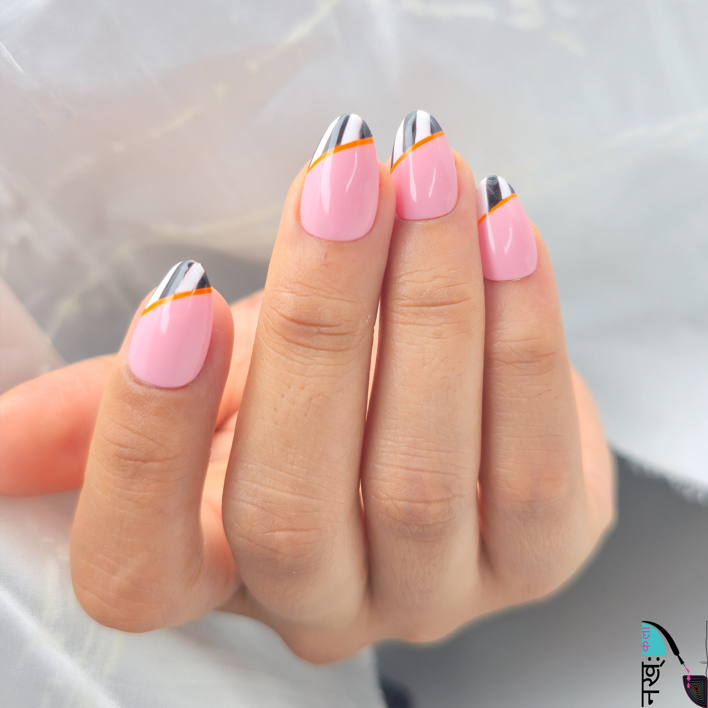Bold Lines, Brunch Vibes.