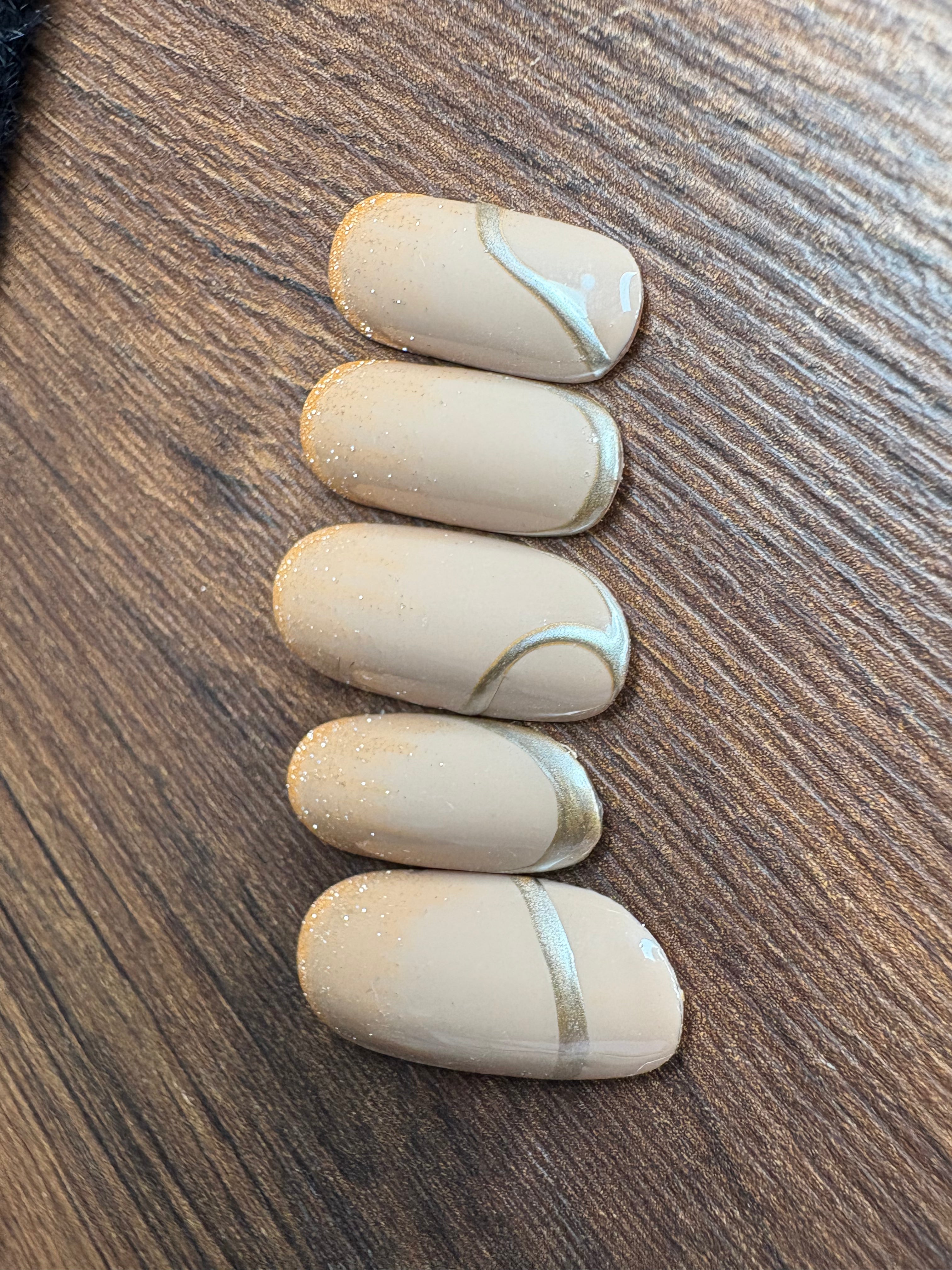 Nude Gold Accent