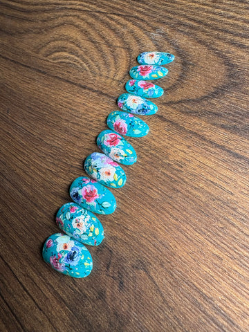 Teal Garden Bloom