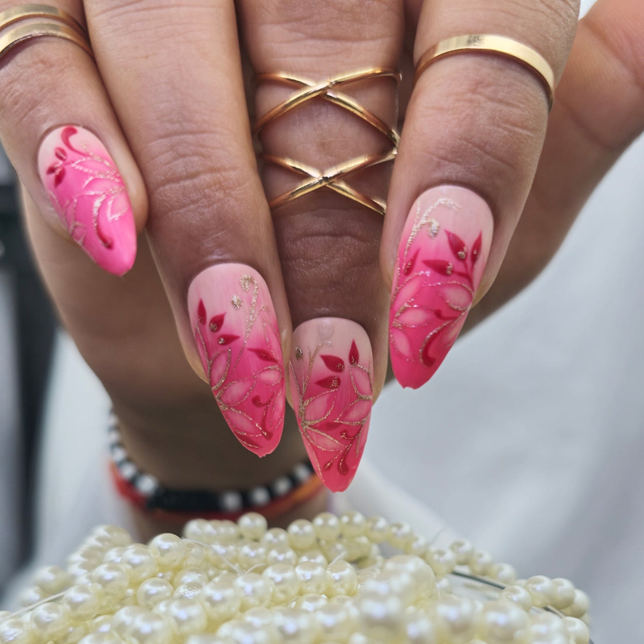 Elegant Pink & Gold Leaf