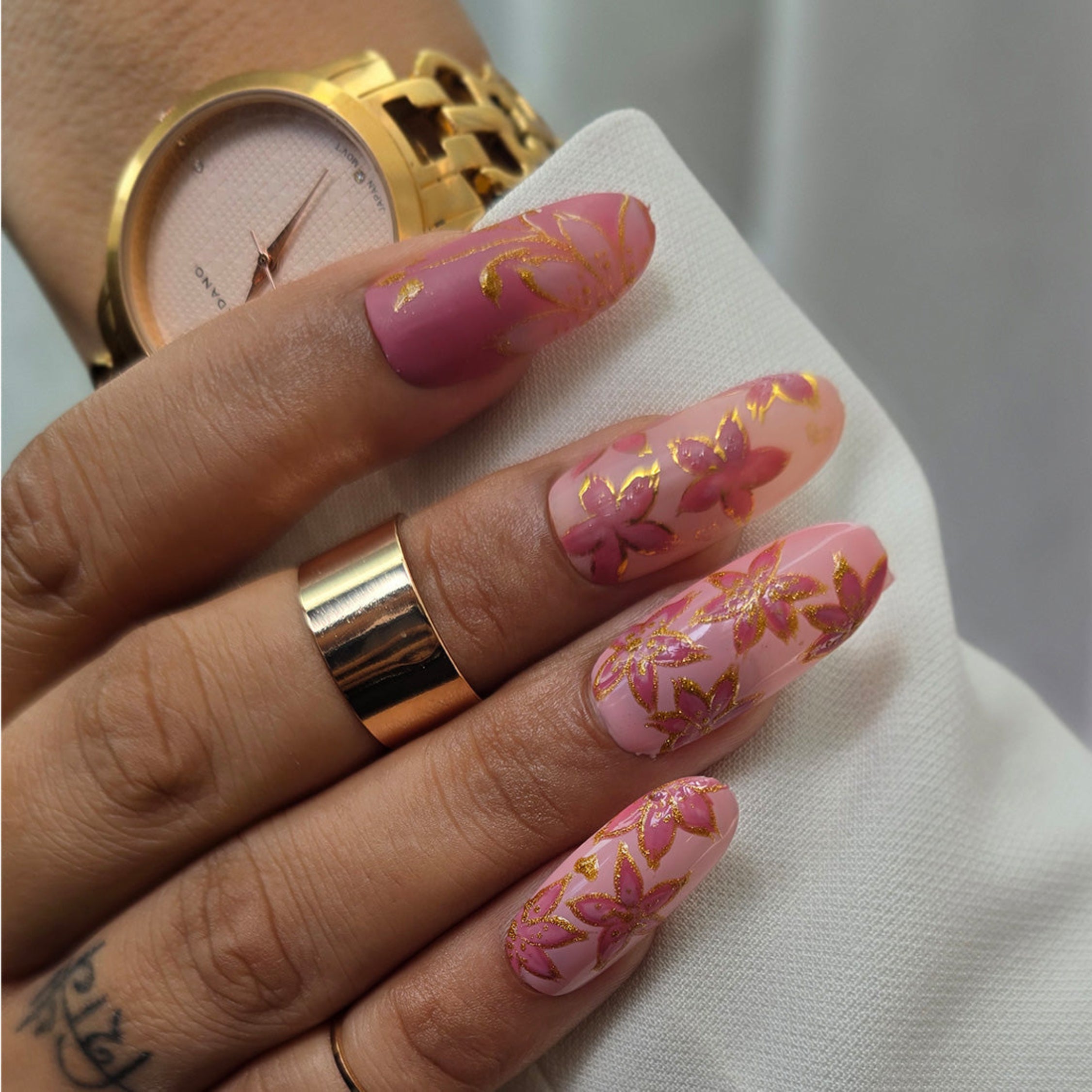 Nude Bloom