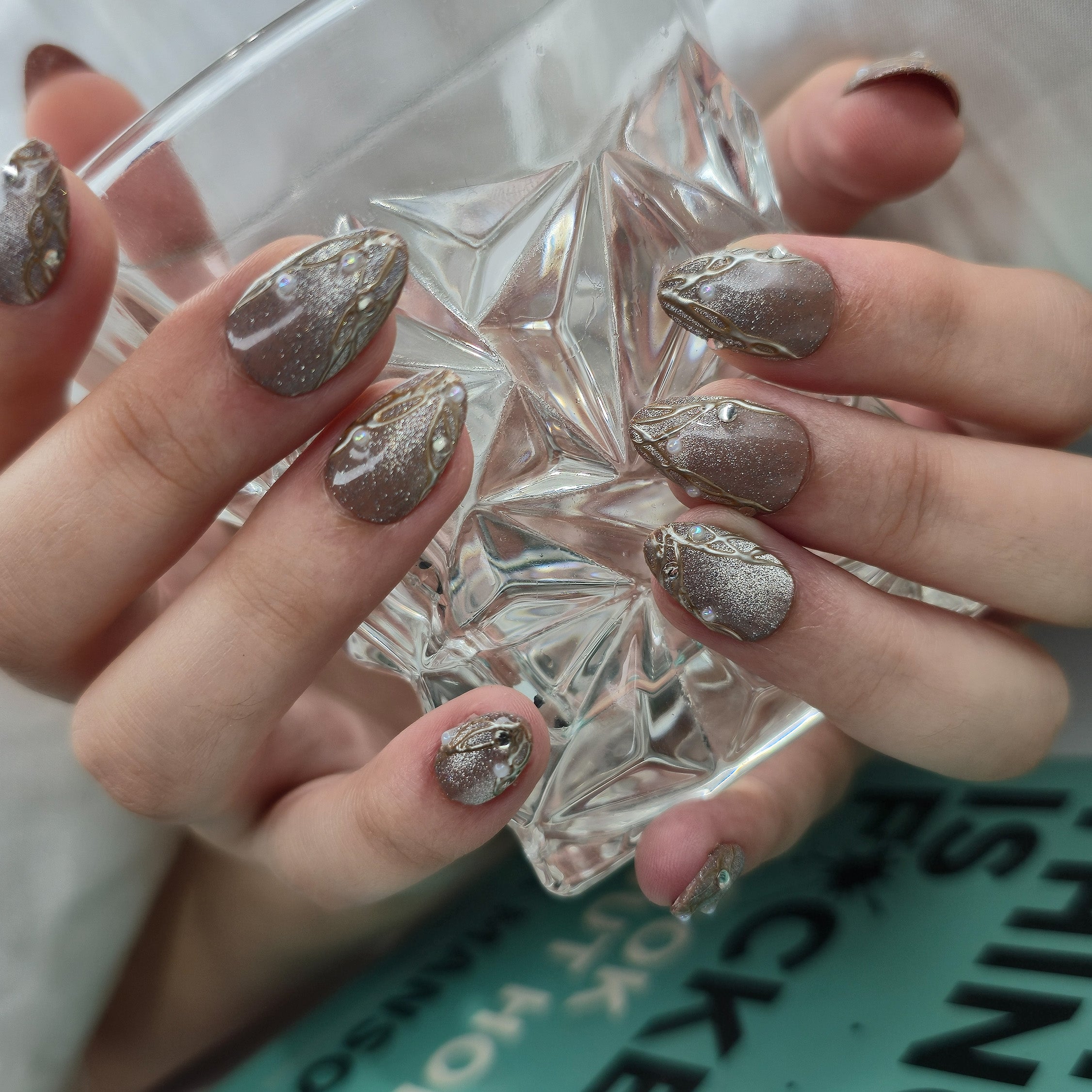 Golden Galaxy – Press-On Nails