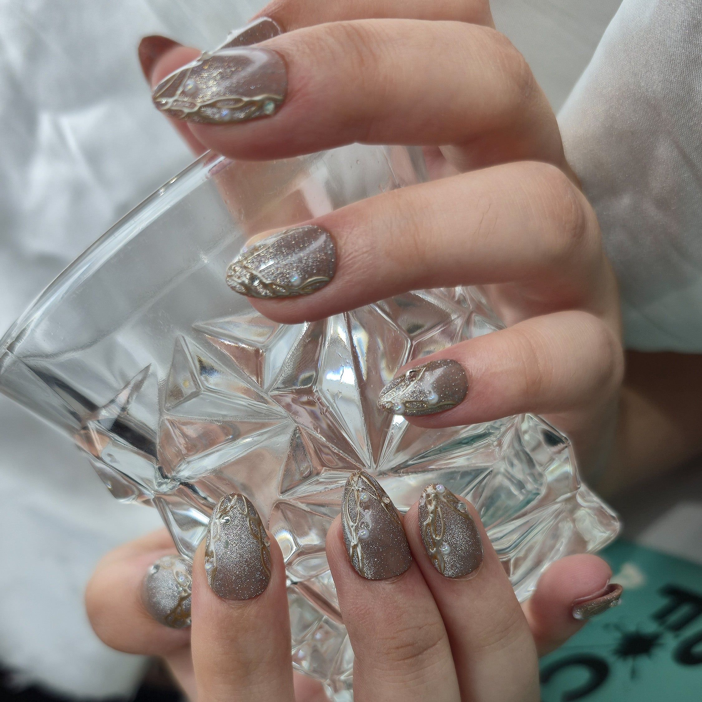 Golden Galaxy – Press-On Nails