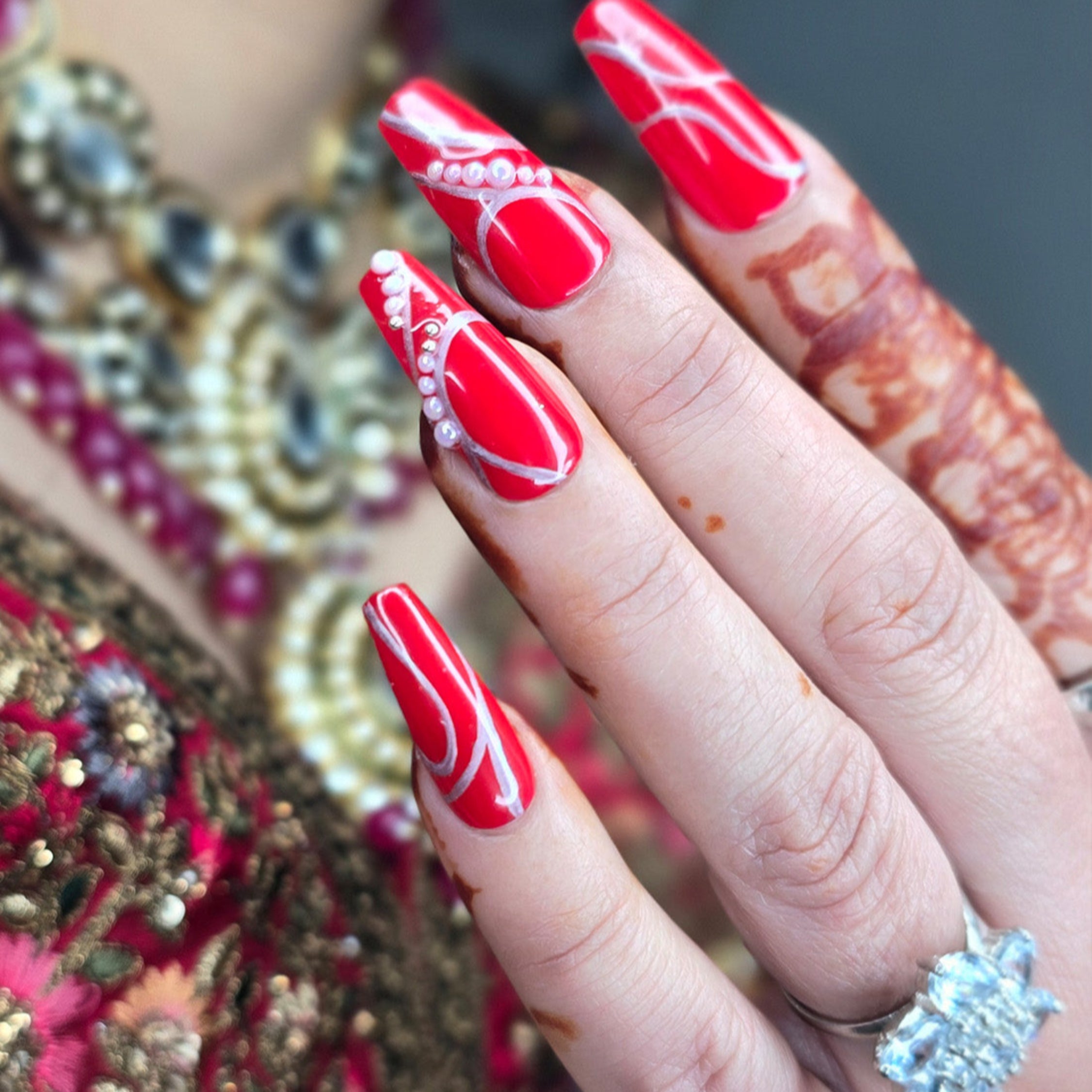 Elegant Scarlet Pearl