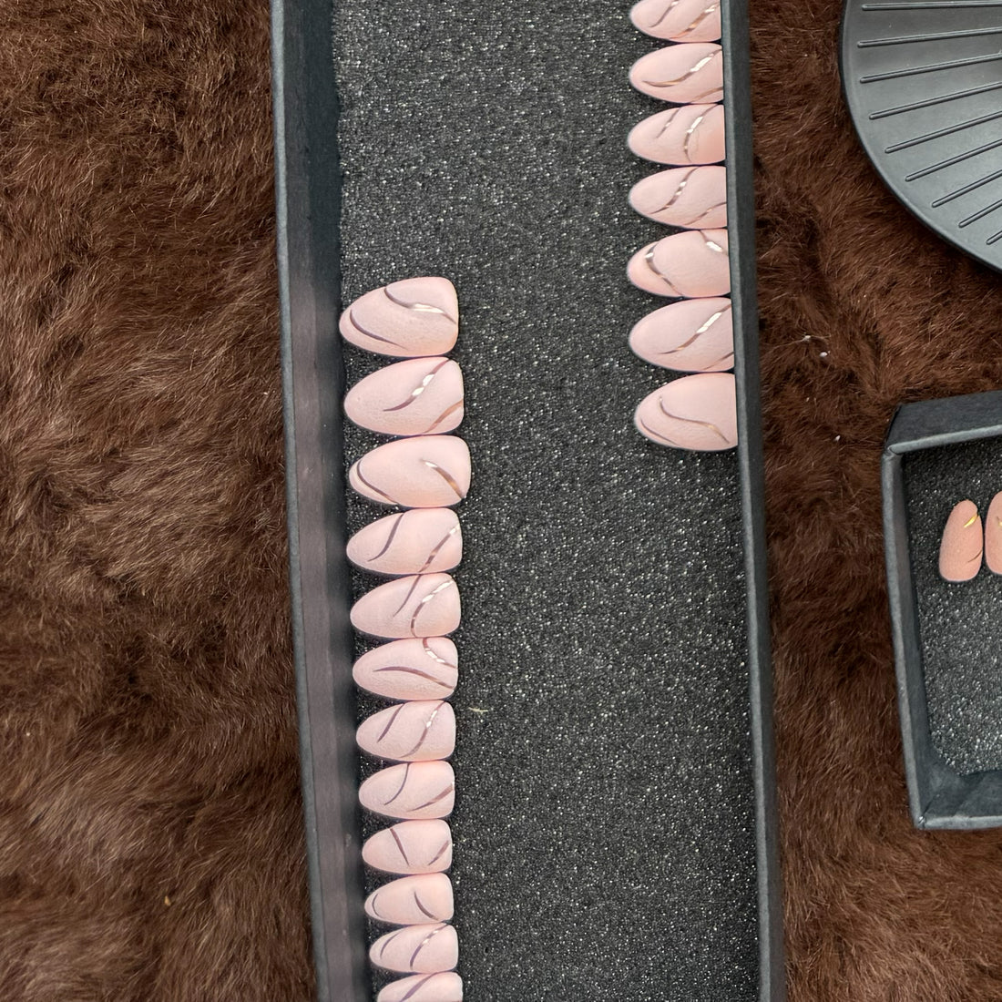 Azure Veins-Pink Nude