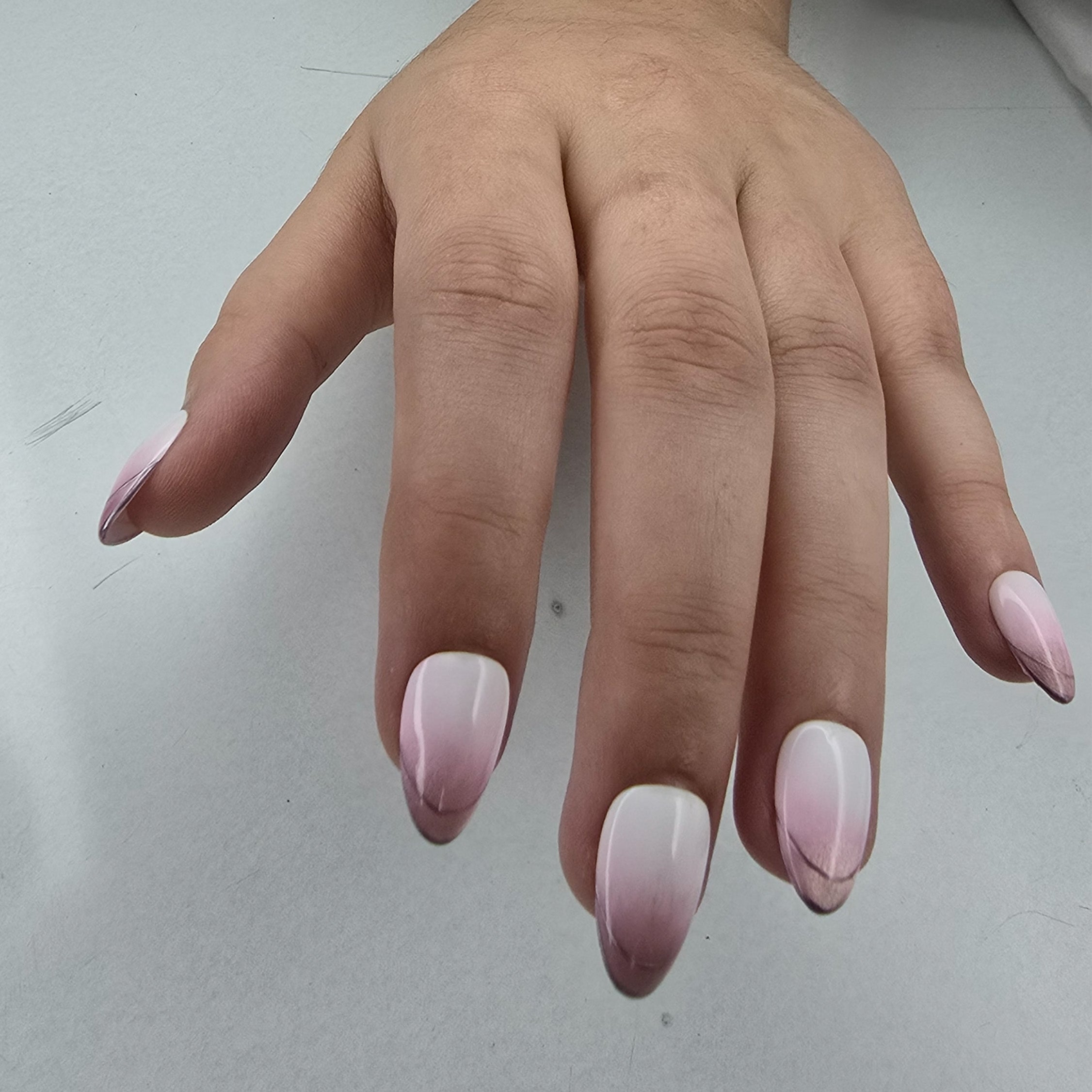 Blush Ombre – Pink Gradient Press-On Nails