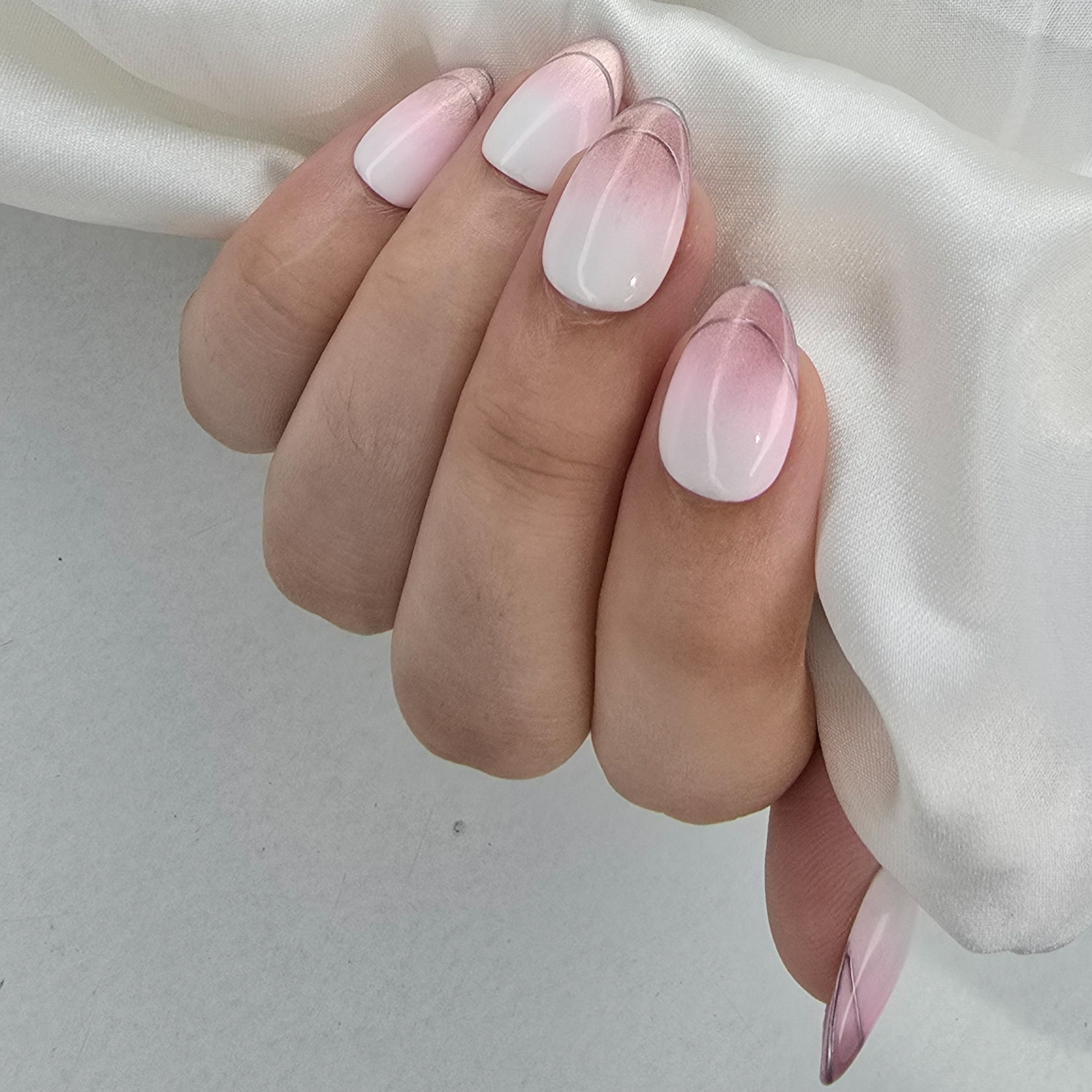 Blush Ombre – Pink Gradient Press-On Nails