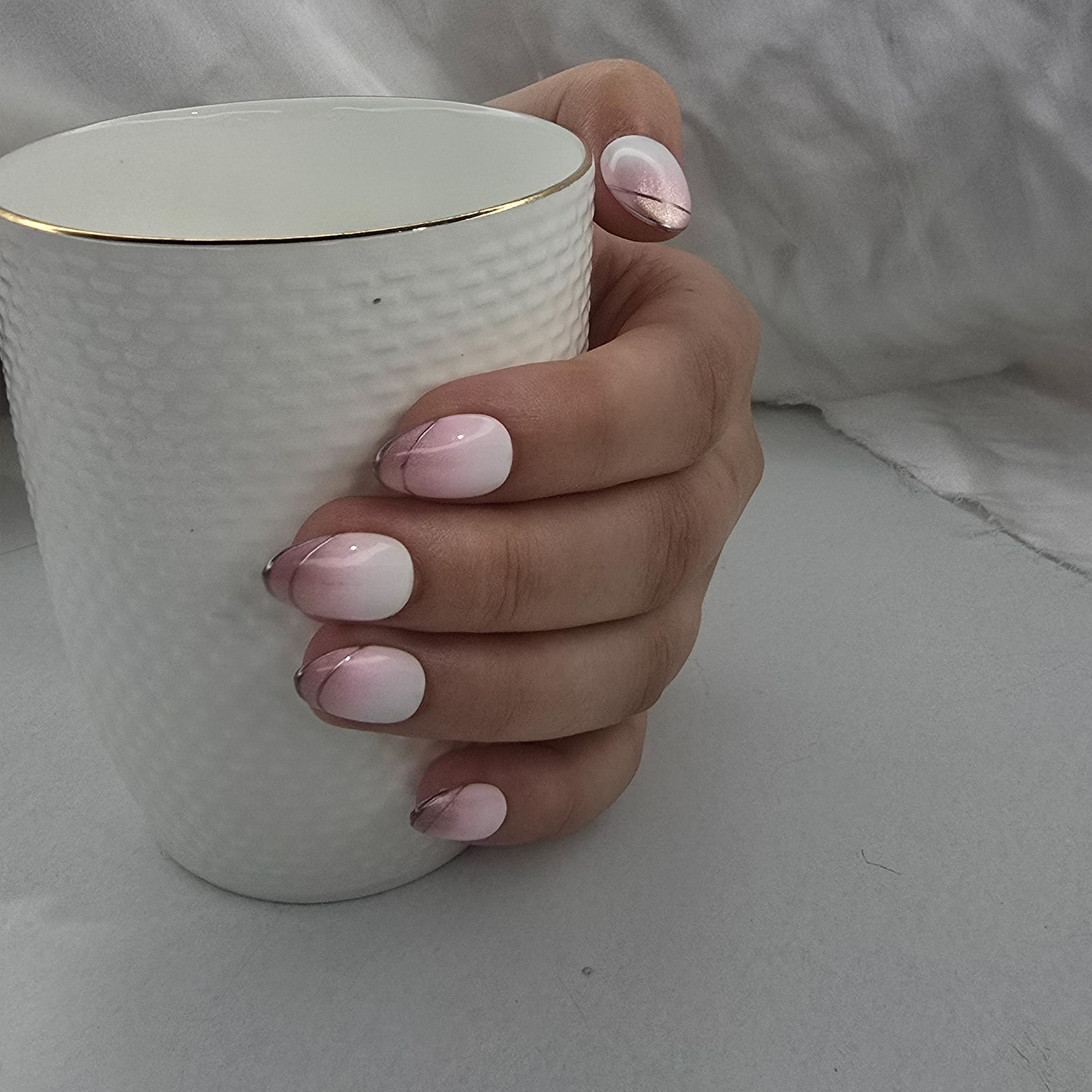 Blush Ombre – Pink Gradient Press-On Nails
